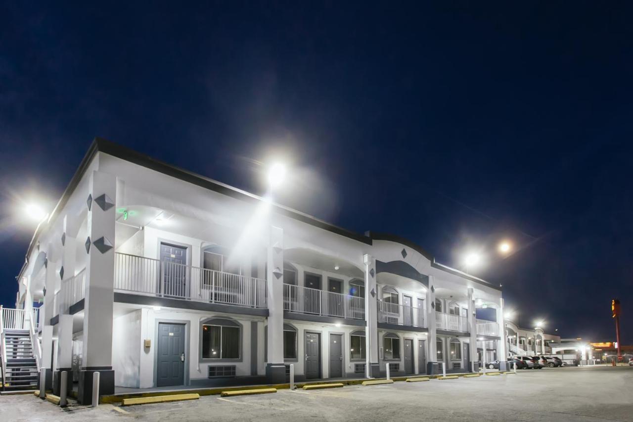 Space City Inn Houston Zewnętrze zdjęcie